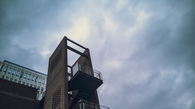 2023年手机屏幕多大最合适,怎么选择手机用的什么屏幕