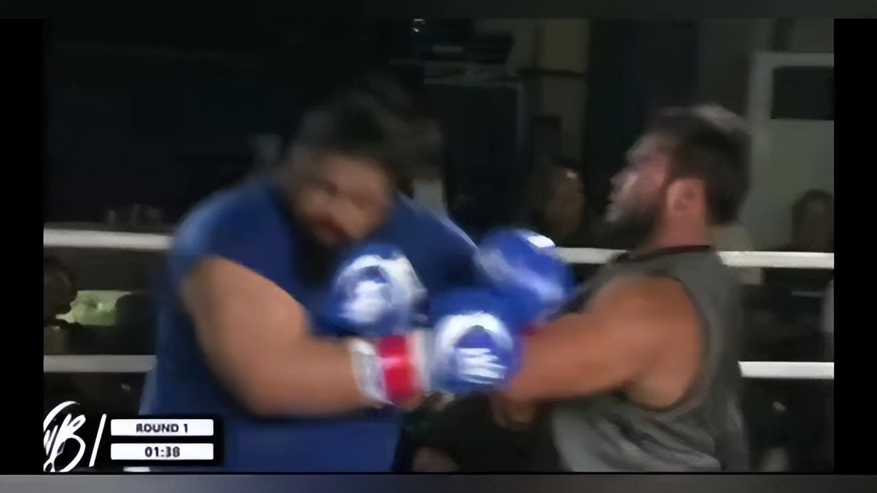 伊朗绿巨人格斗的视频,伊朗绿巨人被2分钟ko