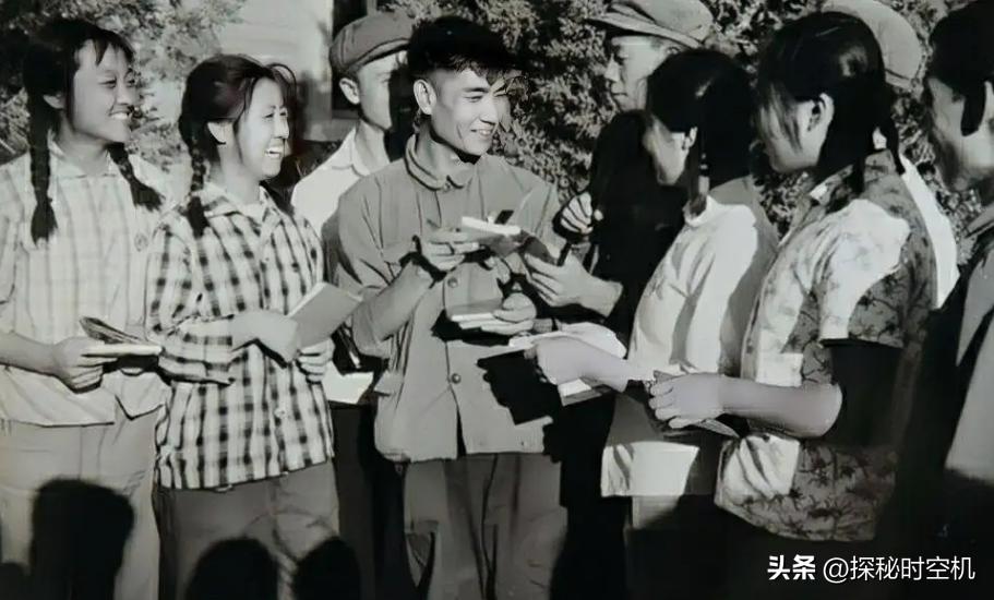 67岁英国太婆隆胸,67岁外国太婆隆胸