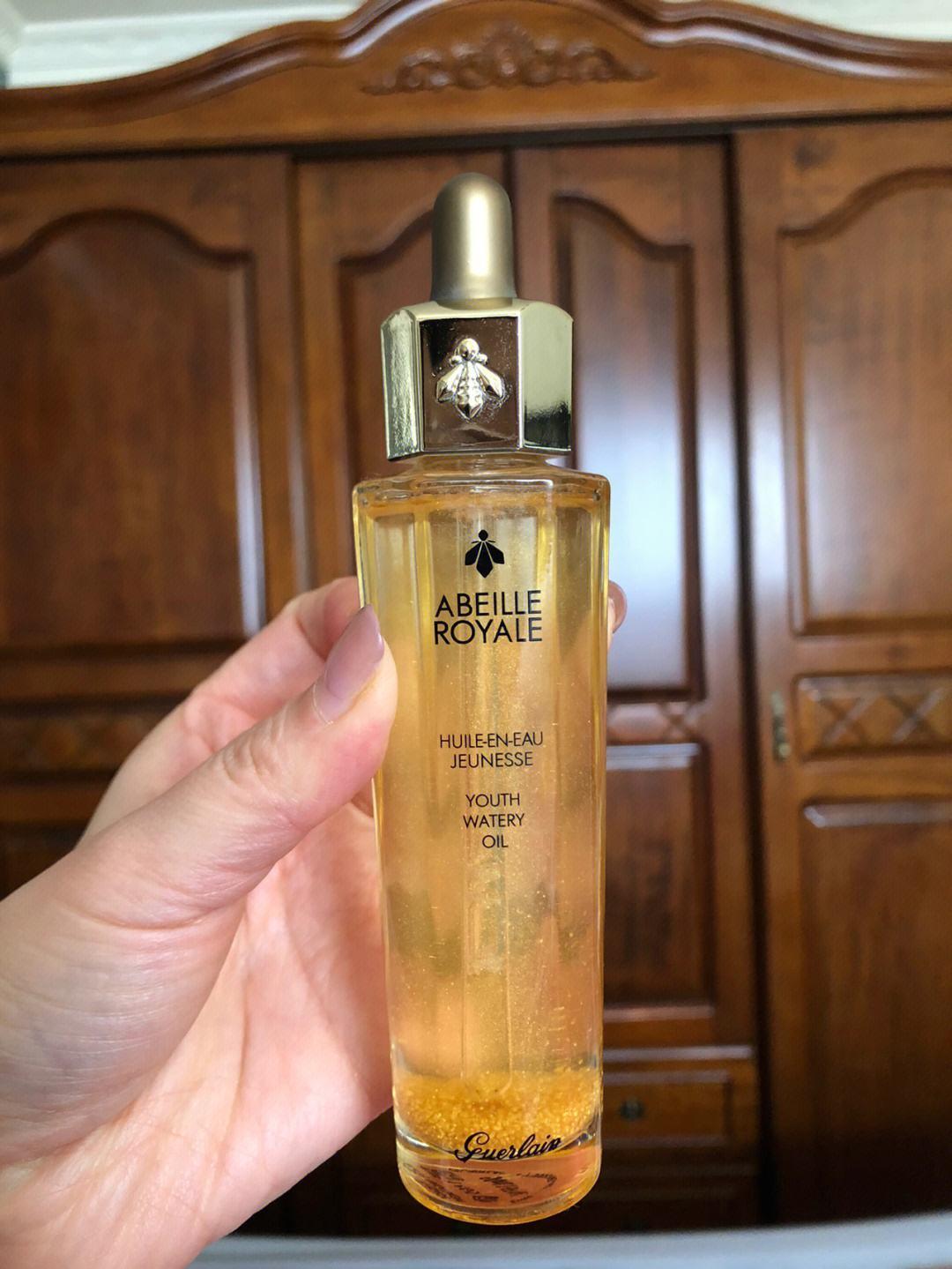 赫莲娜绿宝瓶和娇兰哪个更抗老,赫莲娜和海蓝之谜和娇兰哪个抗老