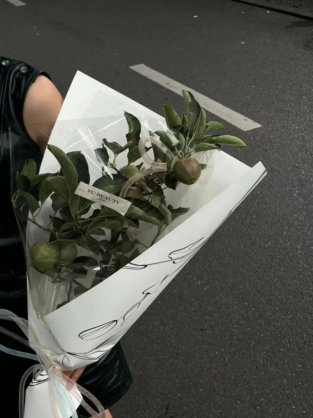 “野生”风格受欢迎——成都30平方米小花店，一年收入250万元