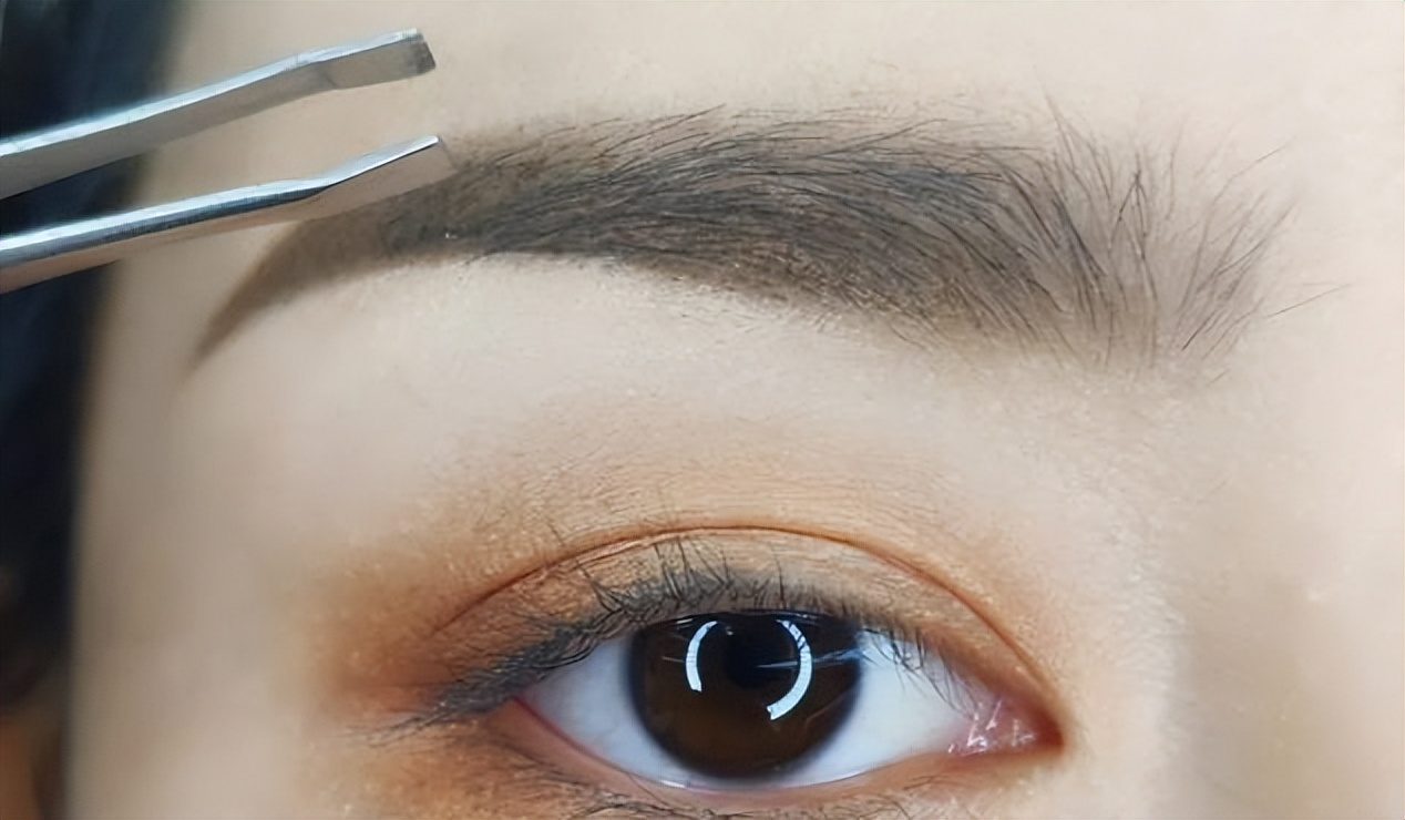 新手纹绣师怎么快速画眉框线条,基础画眉都有哪些步骤