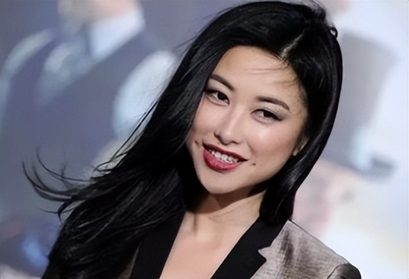 全球百大最帅面孔女生朱珠,全球最美面孔朱珠问鼎