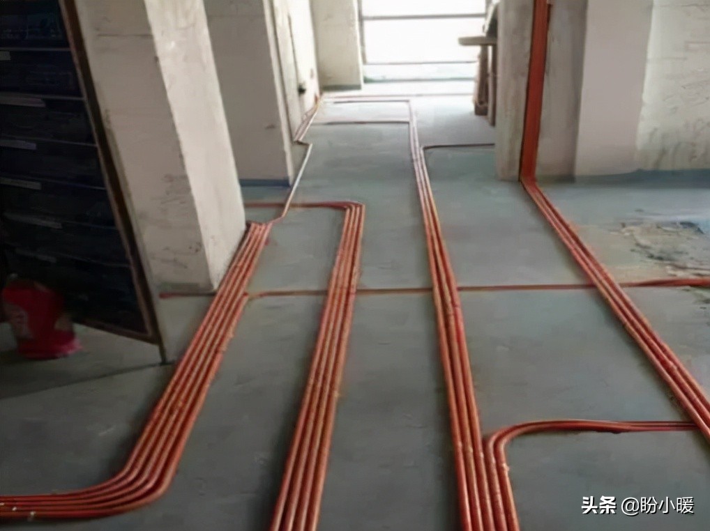 家里暗装的电线短路怎么维修,家里电线老化走明线怎么换