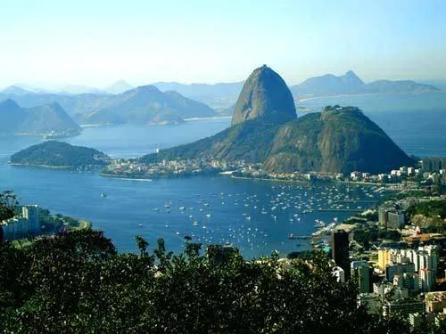 厄瓜多尔和厄瓜多尔是一个国家吗,厄瓜多尔是一个怎样的国家