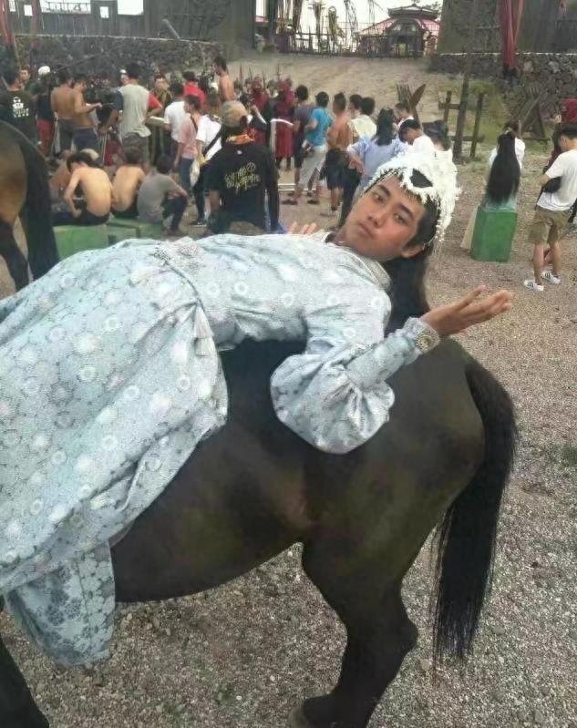 在横店当群演真实经历,我在横店当群演的经历