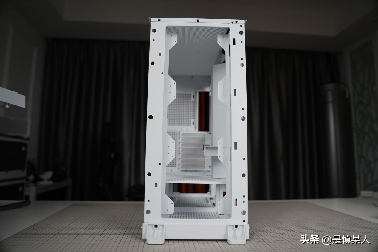 鑫谷昆仑御风机箱评测,鑫谷冰霜360argb冰山版水冷