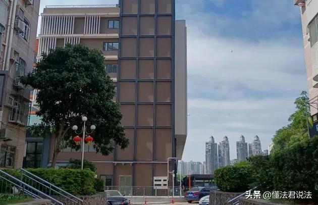 天！该怎么办？高学历夫妇重男轻女，买4套房给儿子竟被赶出家门