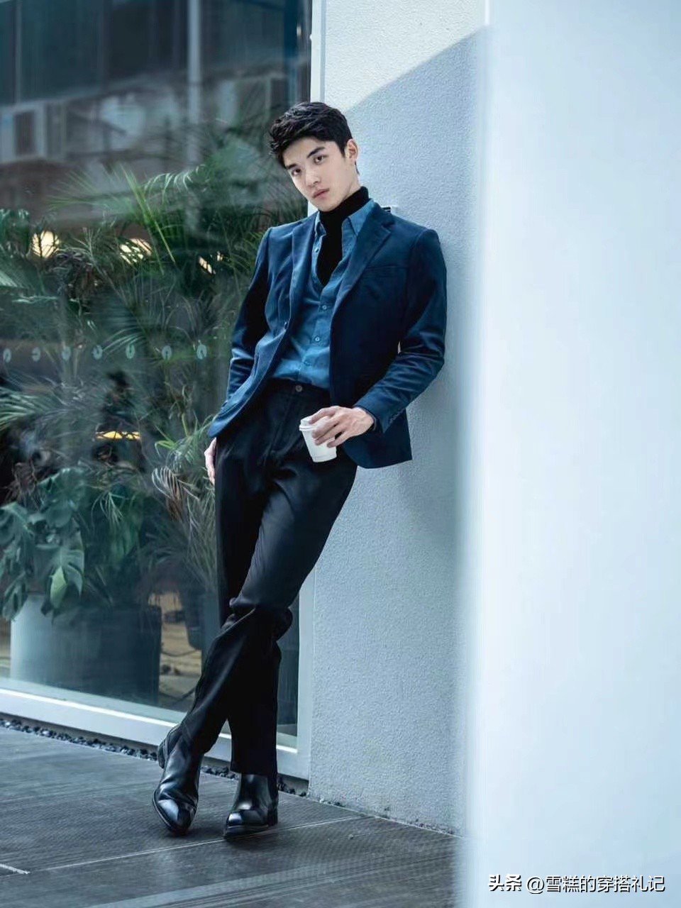 40岁的男人穿什么搭配好看,40多岁的男人怎么穿搭才有气质