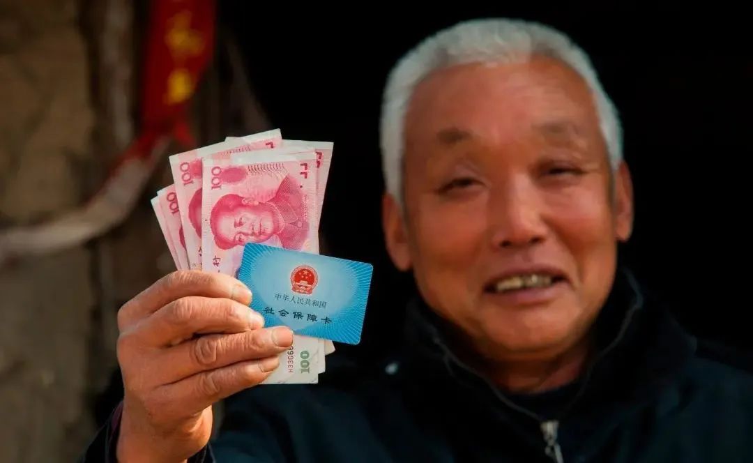 对话经济学者：“延迟退休”关系到每一位劳动者，不能指望一项政策解决所有问题