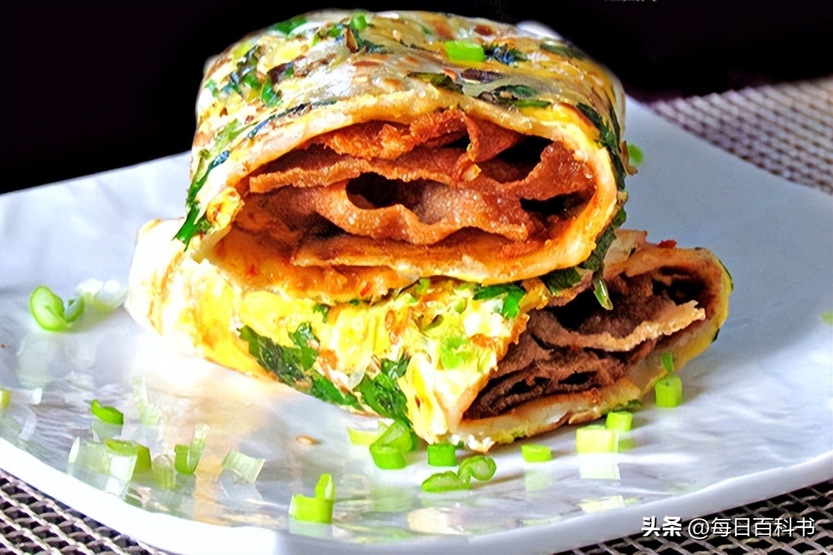 街边的煎炸鸡排,类似鸡排章鱼小丸子的小吃