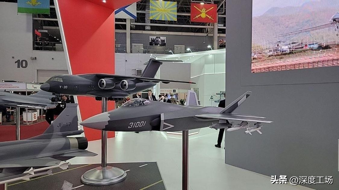 我国大批先进*器武**运抵莫斯科，可提升俄军三大短板：俄罗斯很羡慕