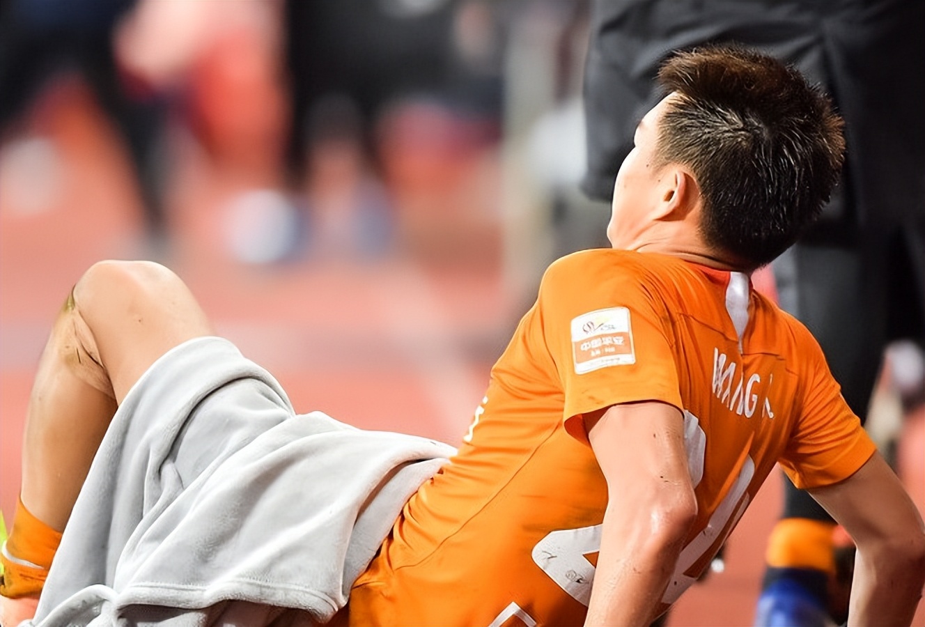 昔日武汉队功勋指挥官沦落中乙，曾是李铁钦点的新援，表现不俗