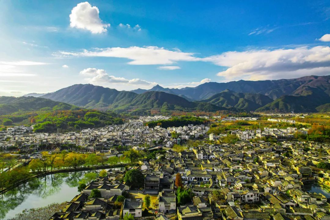 2022年旅游为什么那么便宜 (2022国内旅游)