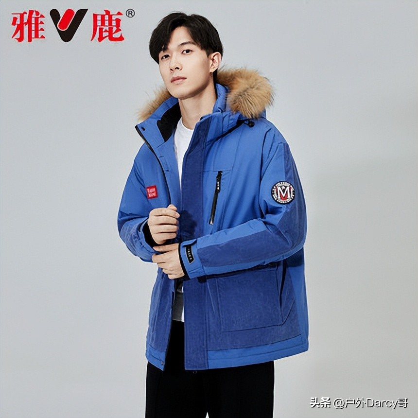 国产潮牌羽绒服性价比高的品牌,国产羽绒服性价比高的品牌君羽