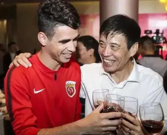 记者谈中超最新情况,媒体谈中超各队外援引进工作