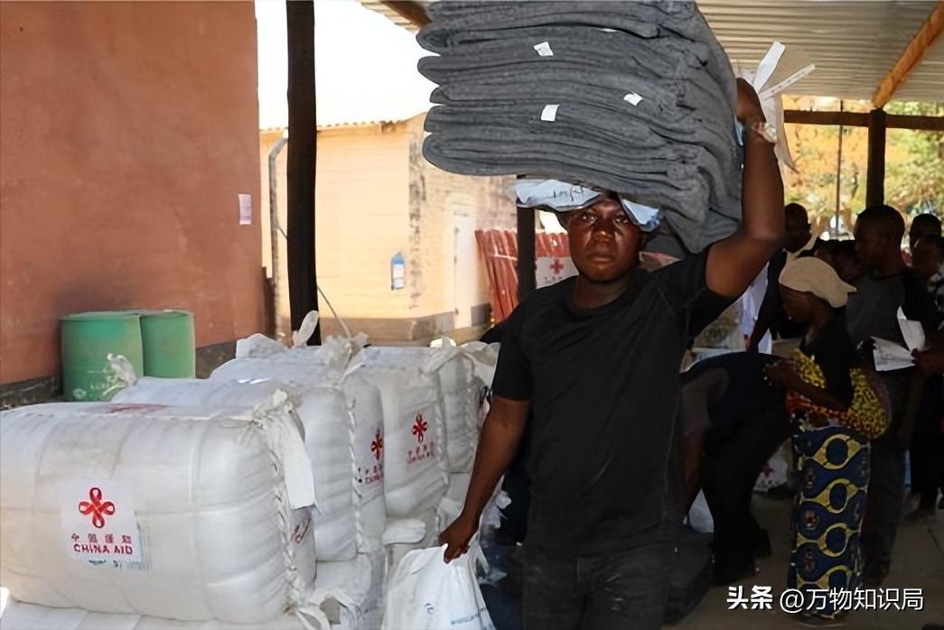 非洲索马里兰人用麻袋装钱，却个个瘦骨嶙峋，这是为什么