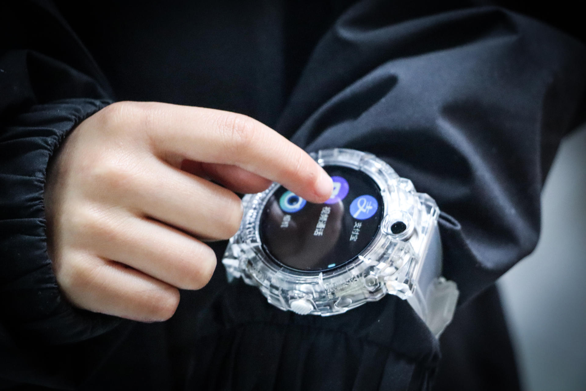 穿戴感最好的智能手表,可穿戴式智能手表