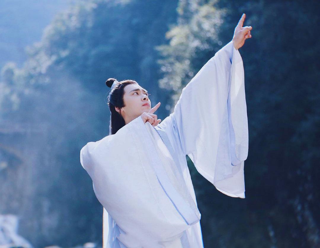 85后男明星实绩李易峰,李易峰八五后小花