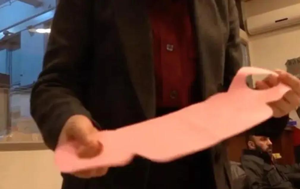 雇*火军**商当保镖,单笔订单上亿!广东小伙出国买口罩,只为赚钱?