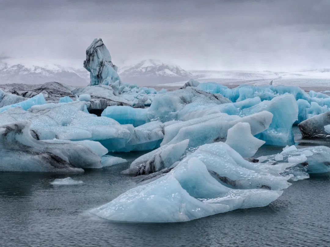 第一款月球相机,第1个登上月球的相机品牌是什么