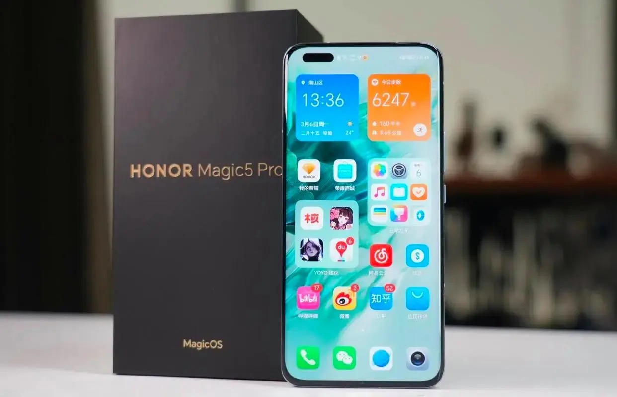 电池续航王者！极致畅玩体验，推荐两款旗舰手机助你尽情畅玩