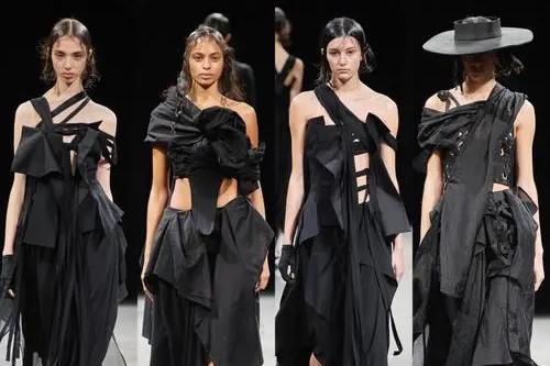 开裆裤，裸胸装，2023年高奢大秀一个比一个奇葩，暴露就是时尚？