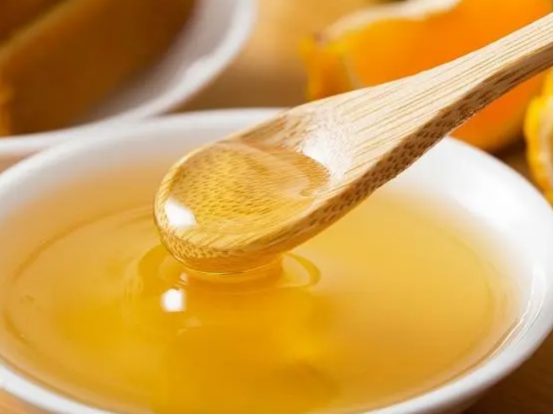 用火辨别蜂蜜的真假,蜂蜜用锅加热鉴别真假