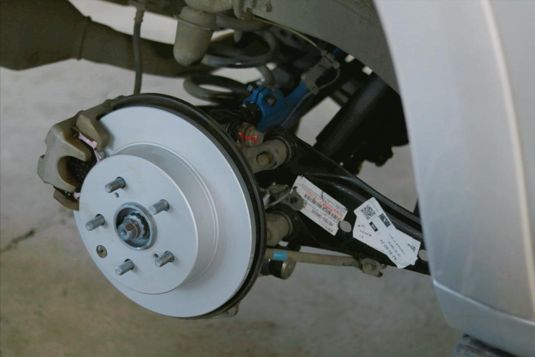 老rav4车翻新改造全过程,老款rav4比新款好太多