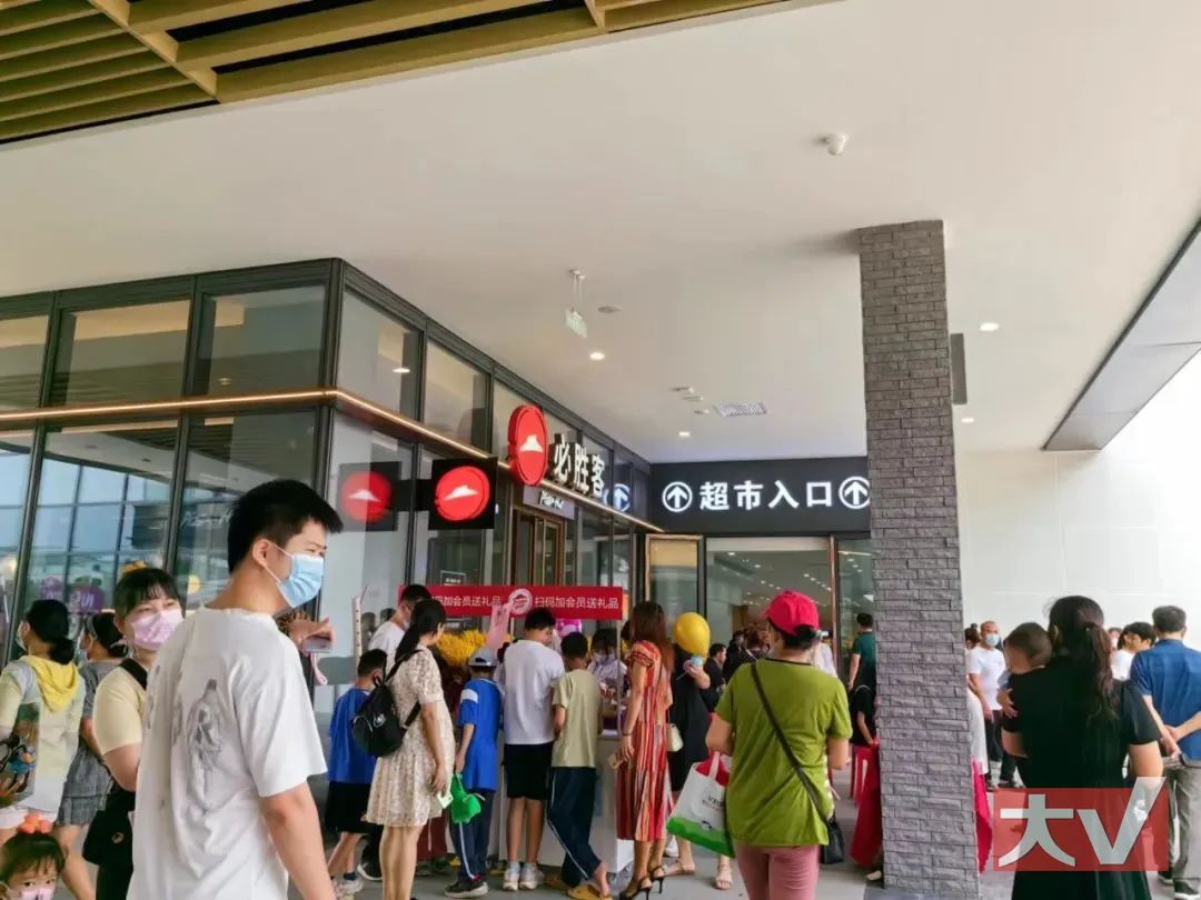 奥特莱斯南宁大牌,奥特莱斯可以玩吗