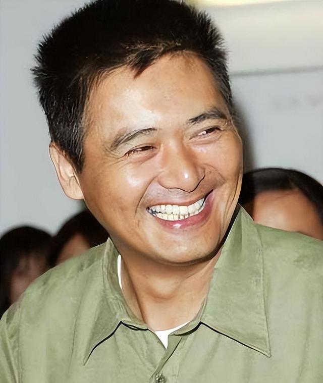 被称为香港之子的周润发,香港艺人周润发现况