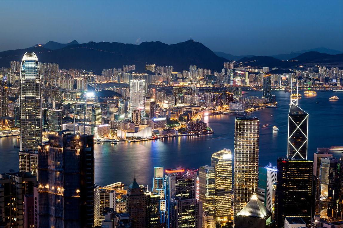 防疫严苛影响香港人幸福指数！放宽后现欢颜，开心与富裕程度无关