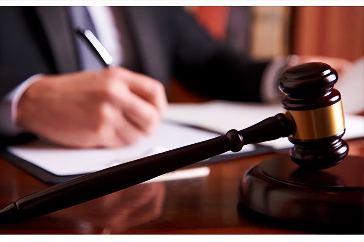 伪造证据罪与虚假诉讼罪的区别,伪造证据罪和虚假诉讼罪的区别