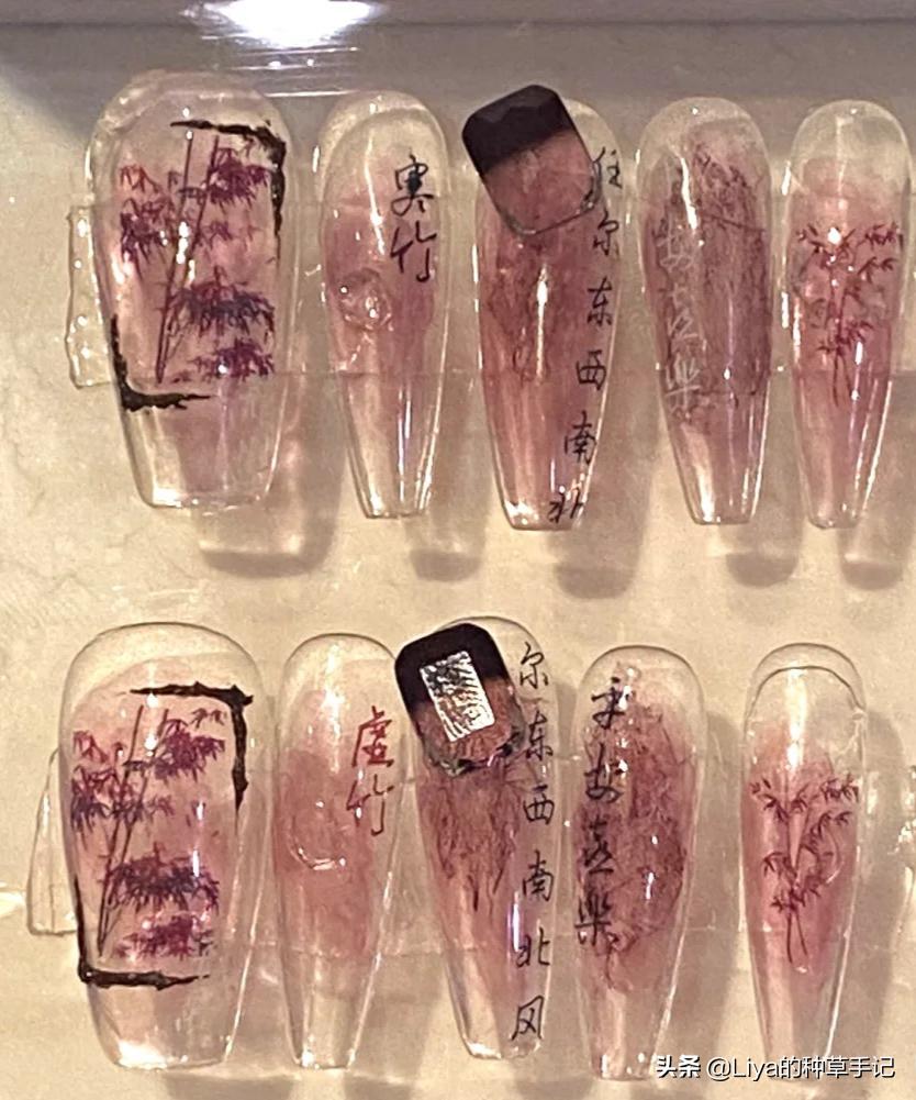 超显白超好看的美甲图片,虎年美甲2022新年美甲显白长款