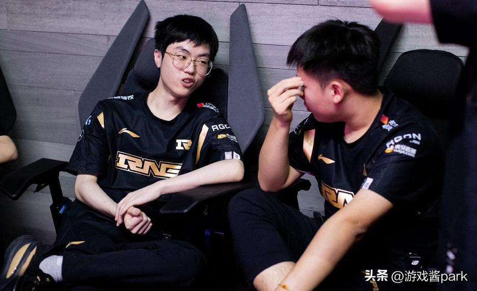侠盗勇士AL给RNG“上课”，Breathe痛失温州第一上单title