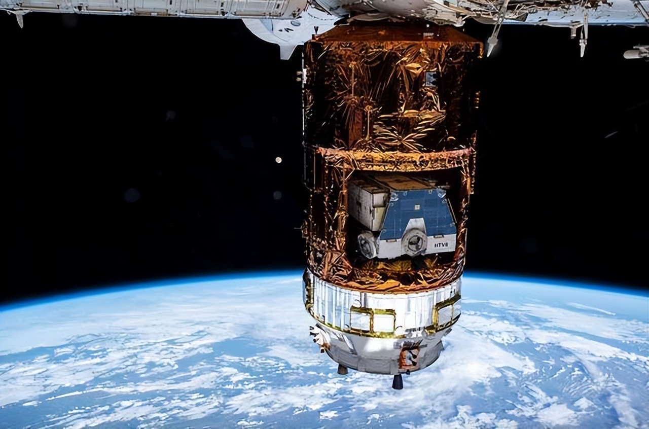 日本向宇宙外太空发射货运飞船,日本宇宙飞船首次发射
