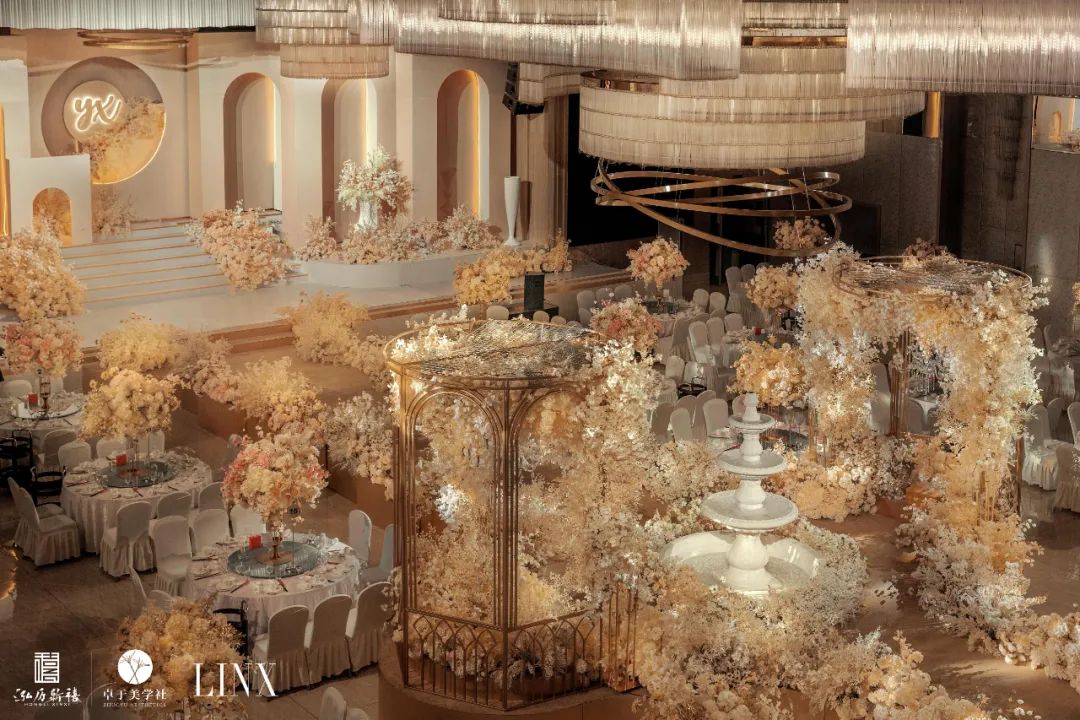 无锡惠山区泓历新禧几星级,无锡泓历新禧员工一个月休几天