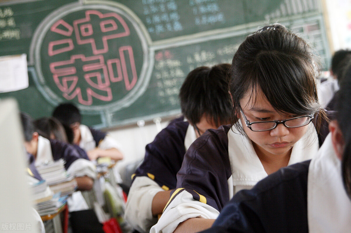 2022哈尔滨中考，部分市重点统招分数线超过省重点，原因何在？