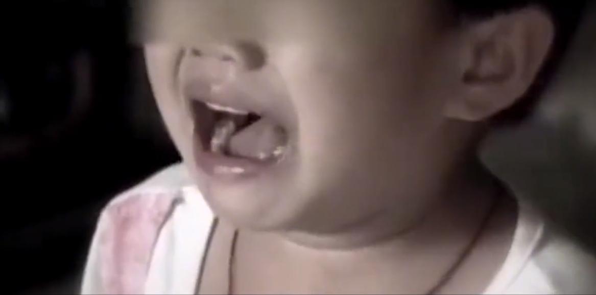 海南4岁女孩腹痛,海南女孩晕倒