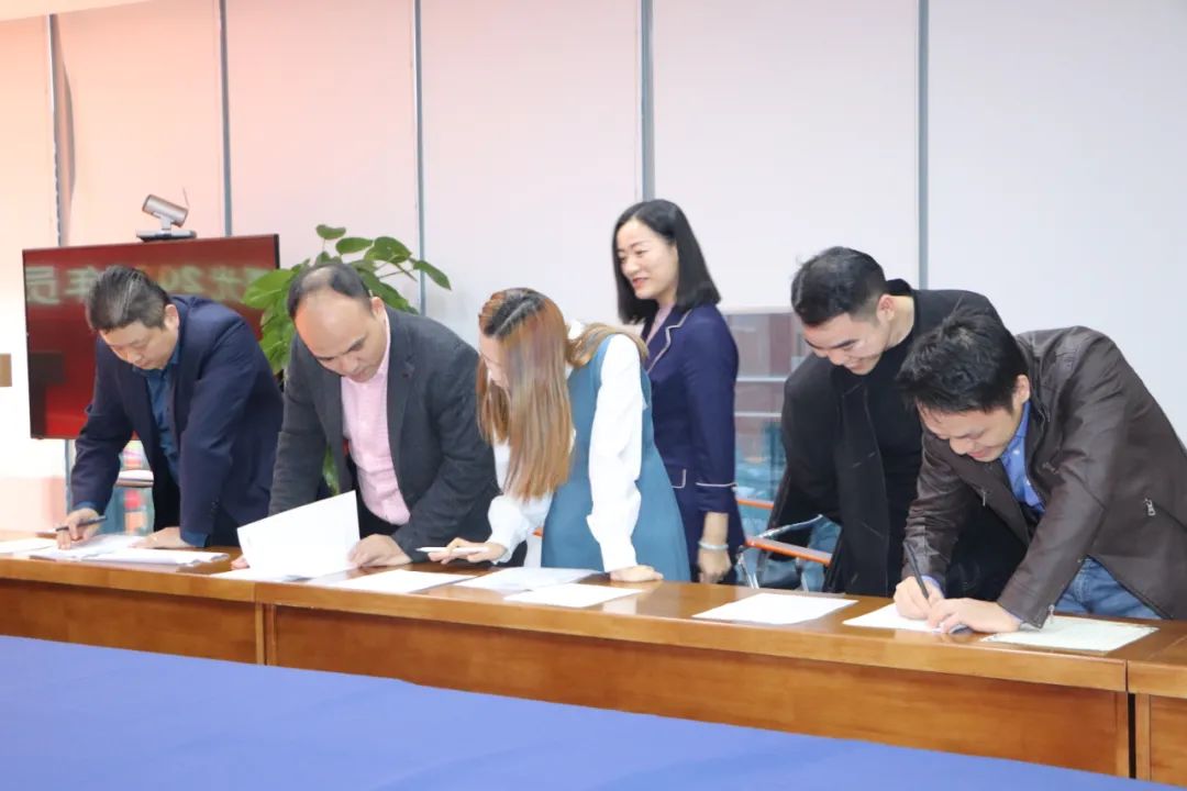 广西中科曙光书法比赛：传承中华传统文化，书写红色文化经典