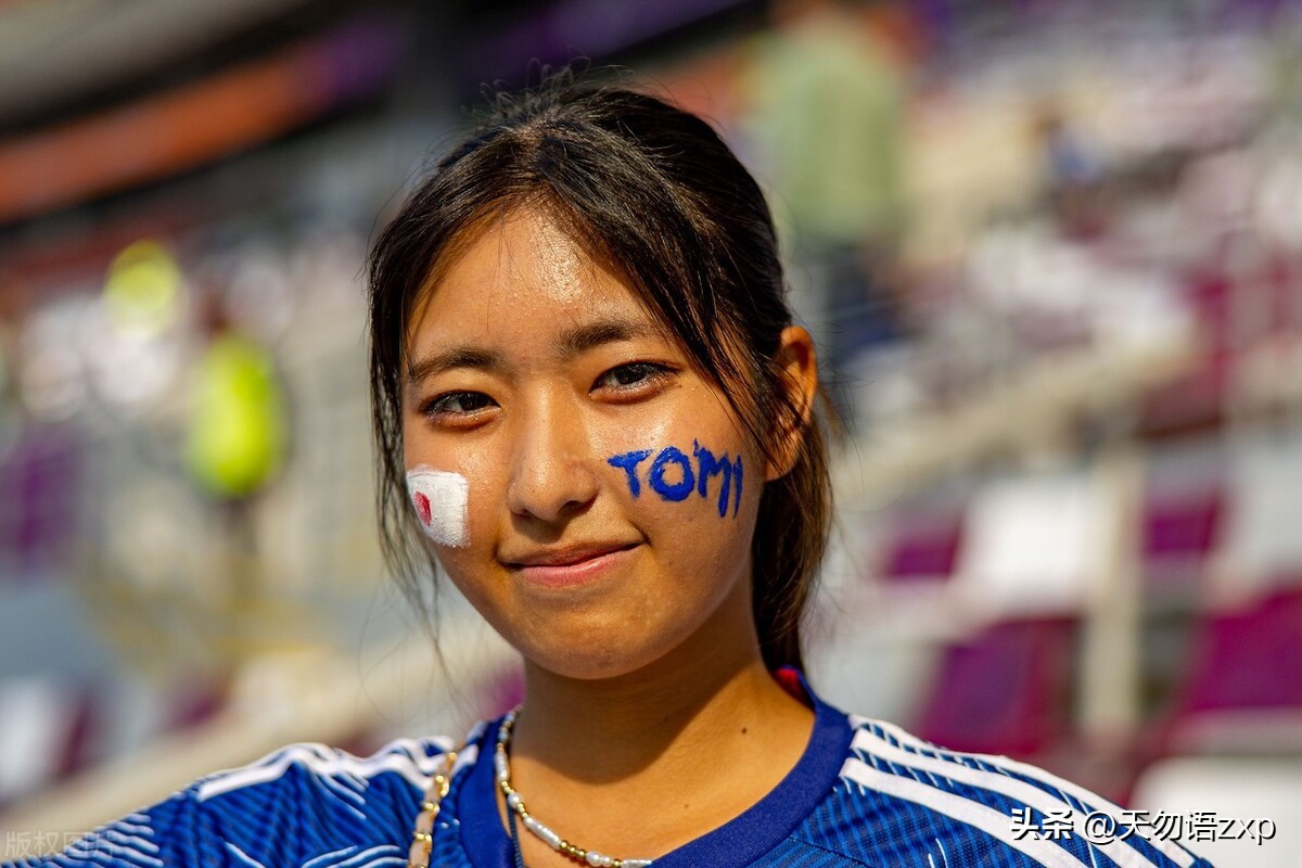 足球就是一个圆对还是错,足球的形状是一个圆正确不