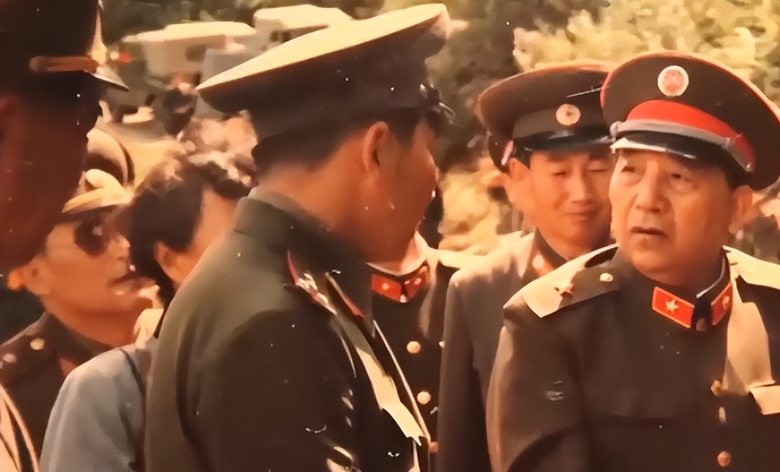 1980年*基伟秦**重游太行，老房东：你咋还当司令？几十年也没进步？