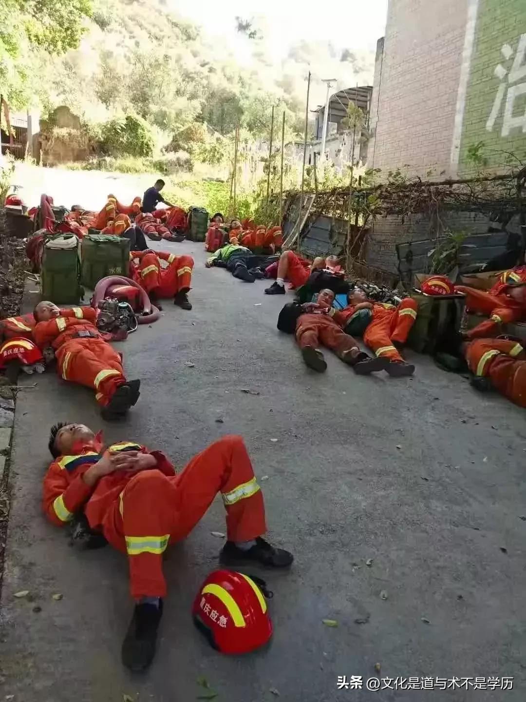 看着睡在街上的你们,心中难免抽搐:愿你们回来仍然是少年