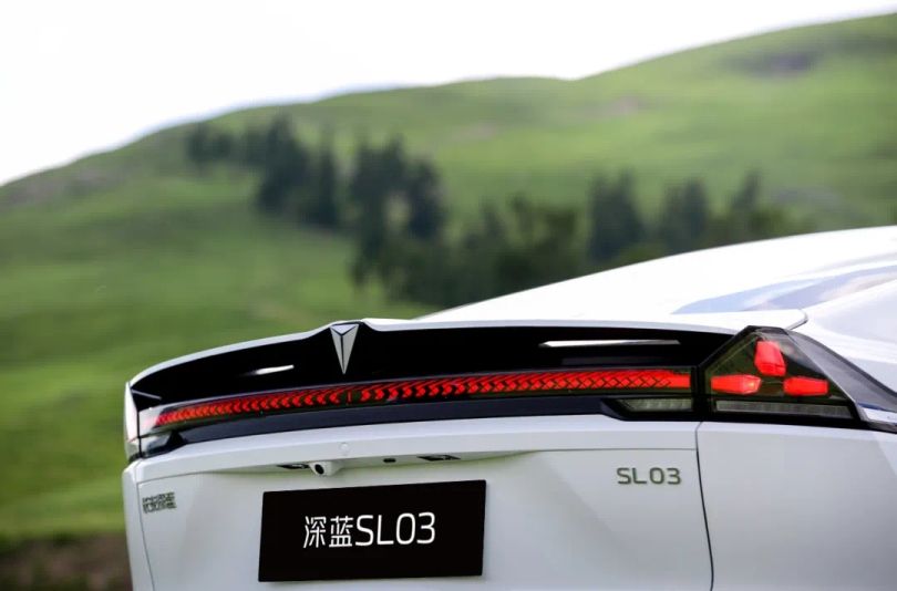 20万左右纯电车汉ev,20万元的长安深蓝sl03