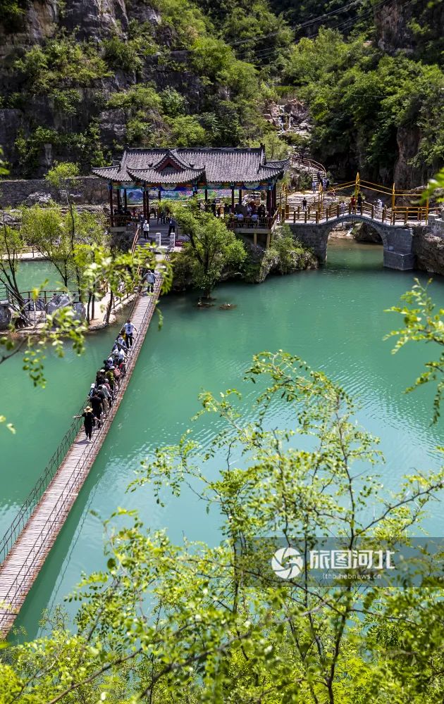 大峡谷一日游推荐,国庆出游指南小众瀑布景观