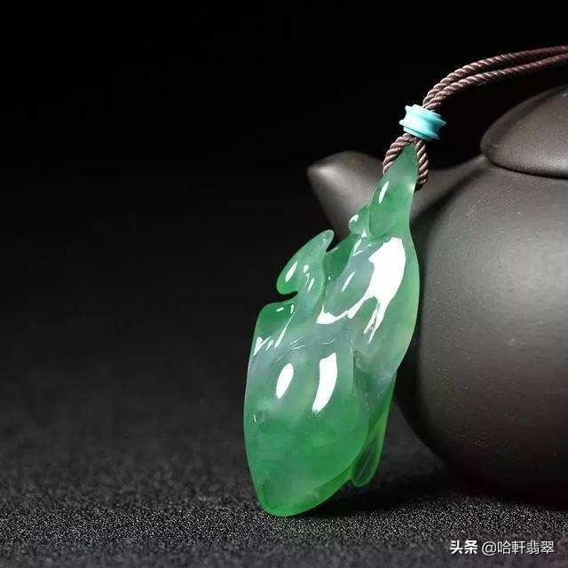 娱乐圈喜欢翡翠的明星,娱乐圈明星收藏的翡翠