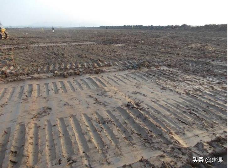 路基填筑压实度不足改善措施,路基压实度不足的案例