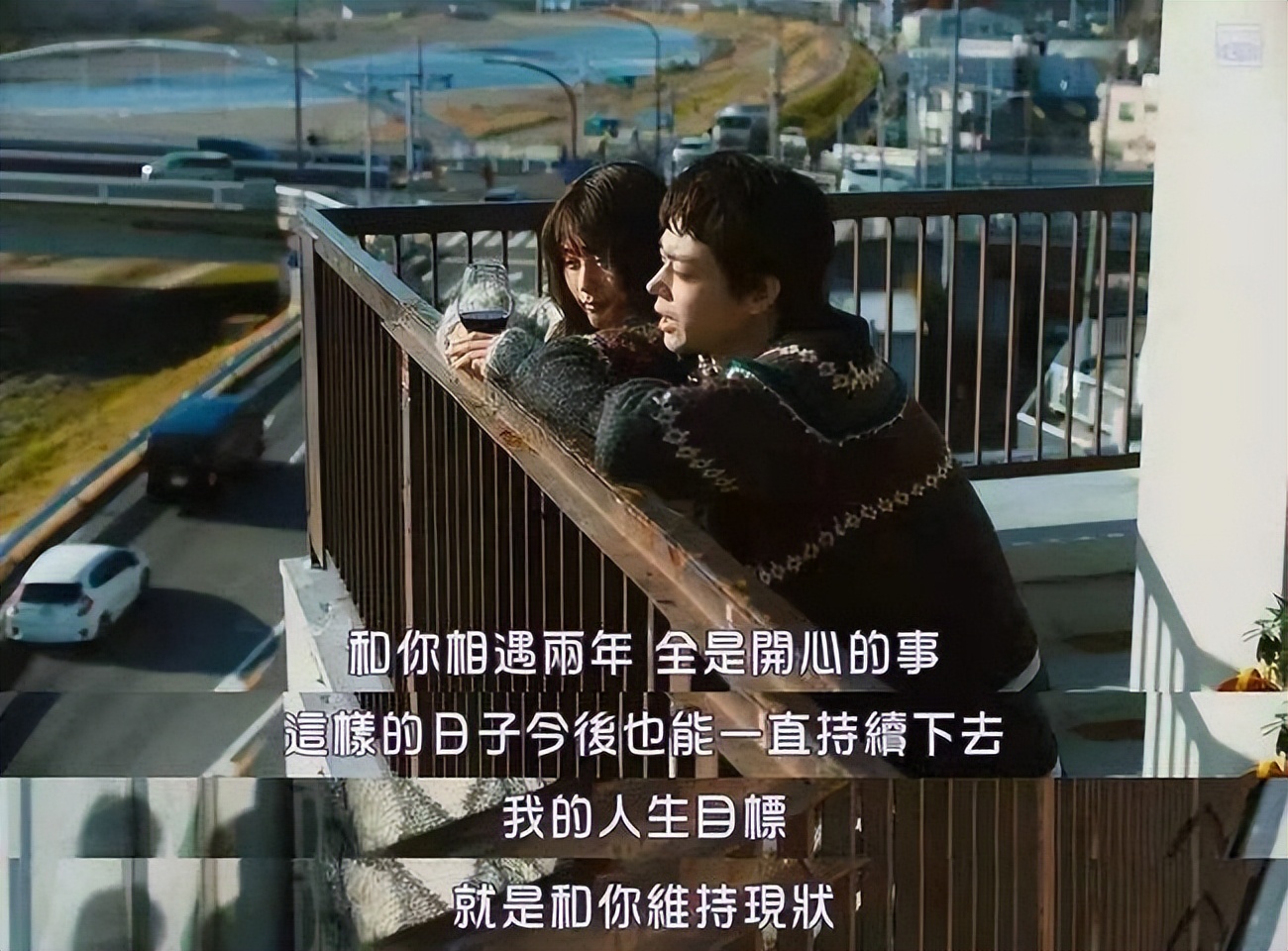 关系特别好的情侣还是分手了,为什么情侣在一起太久了容易分手