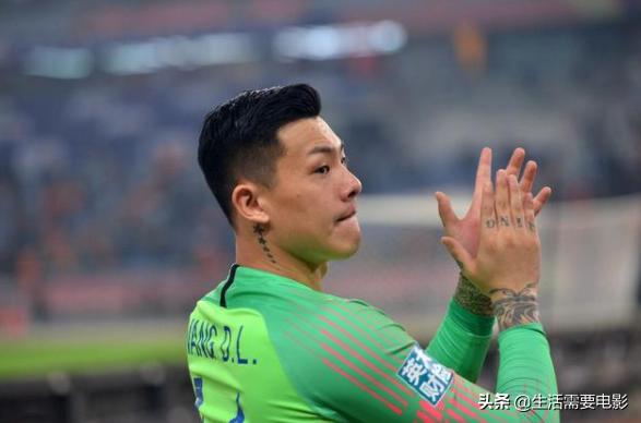 足球纹身禁止铲球,足球运动员不允许露纹身