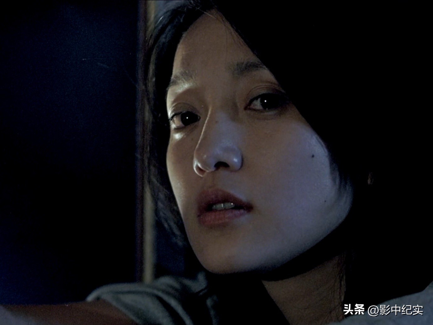 张柏芝周迅对比,周迅和张柏芝混合的长相